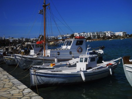 Βαρκούλες στην Αντίπαρο